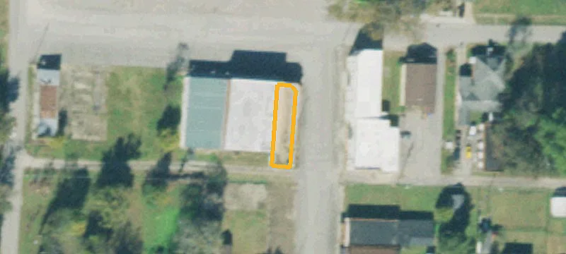 64 4th Ave