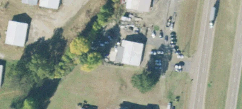 1449 Hwy 51st N