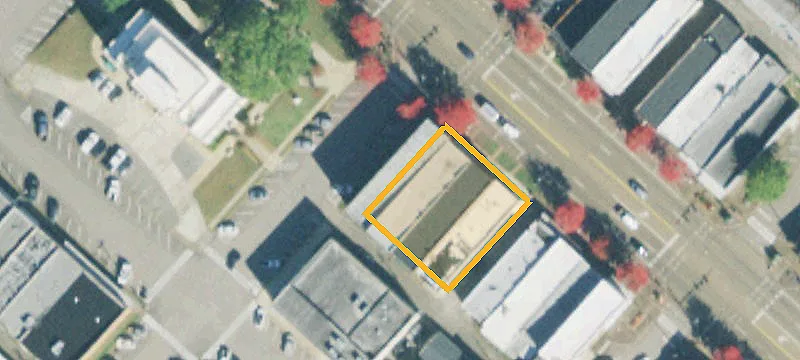 160 Ct Ave