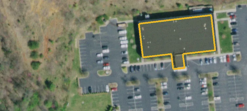 320 Pinnacle Pkwy