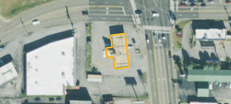 2325 Highland Ave