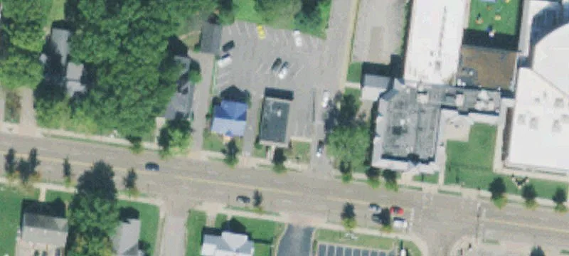 201 University St
