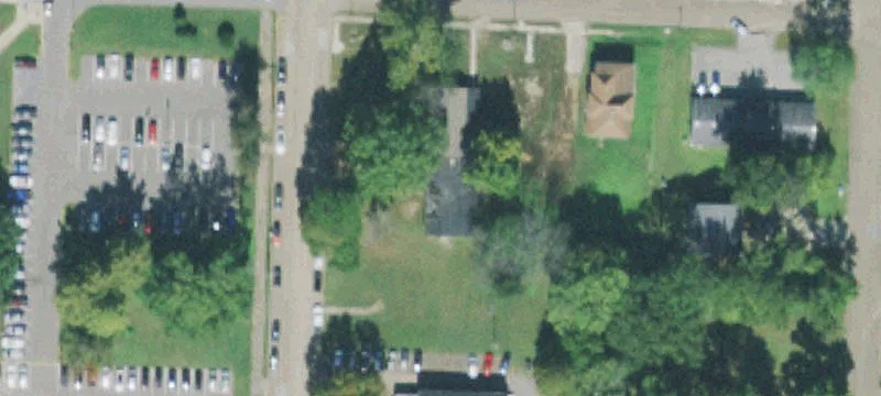 304 Lovelace St