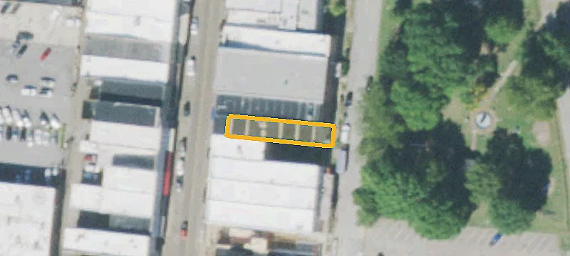 216 1st St