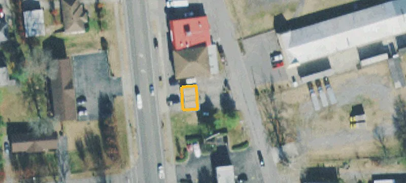 913 Water Ave