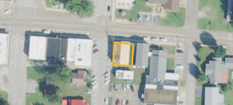 8 Main St