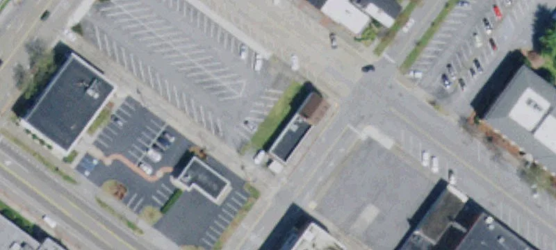 203 New St