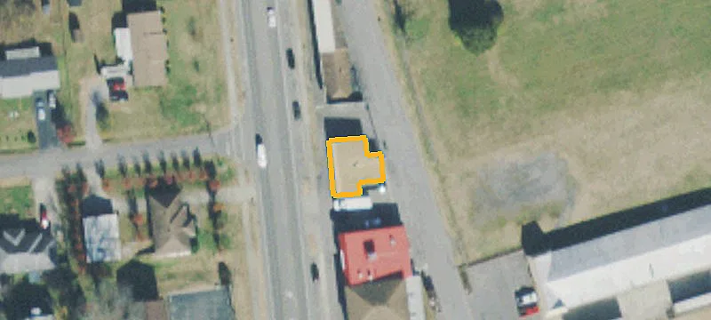 909 Water Ave