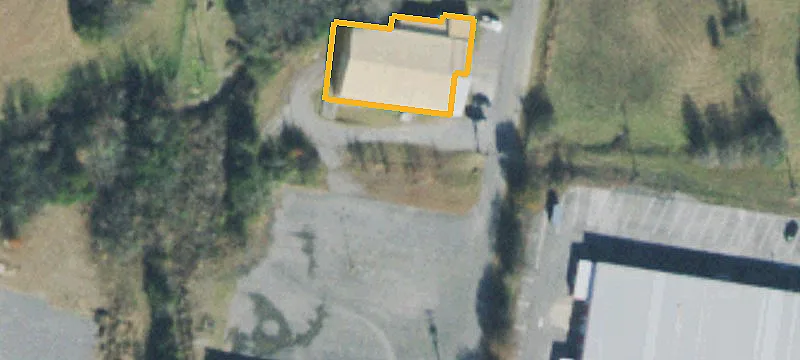 105 Davis Ln