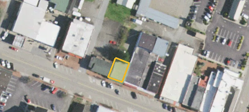 132 Main St
