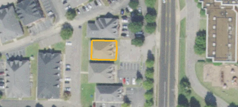 1147 Cully Rd