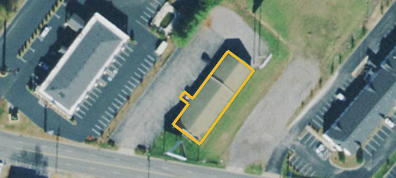211 Holiday Dr