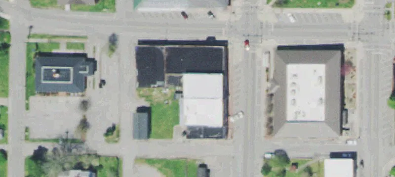118 College S St