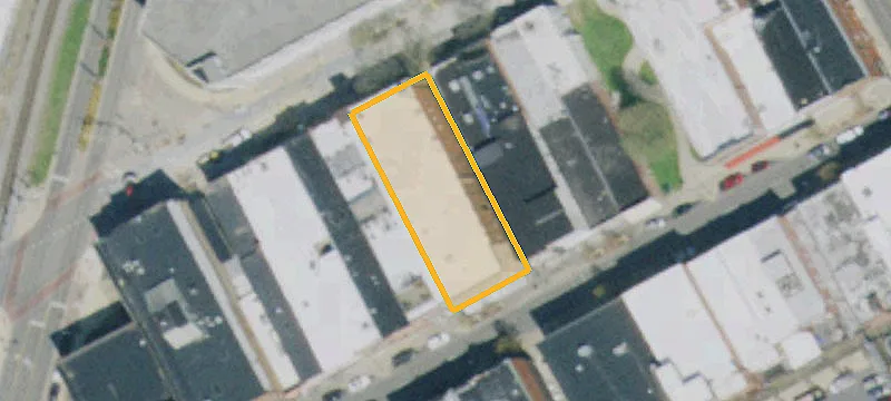 225 Main St