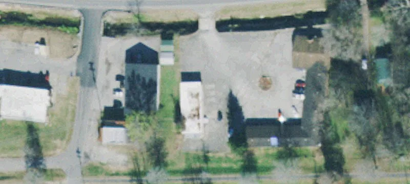 3674 Main St