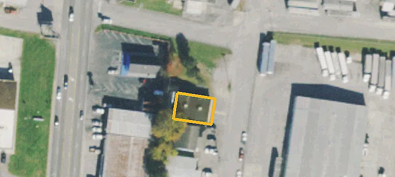 37 Whitney Ave