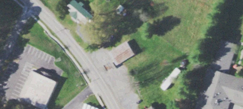 370 Riv Rd