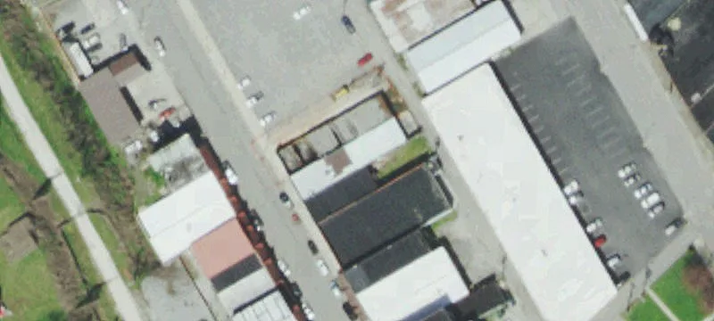 137 10th Ave