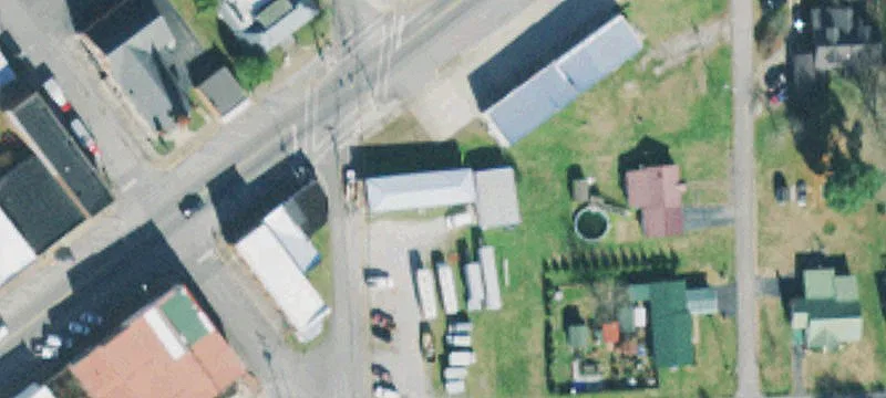 101 Diagonal St