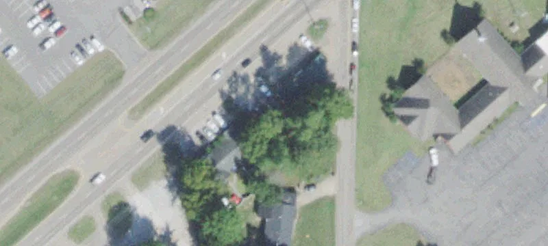 1704 Hwy 51st S