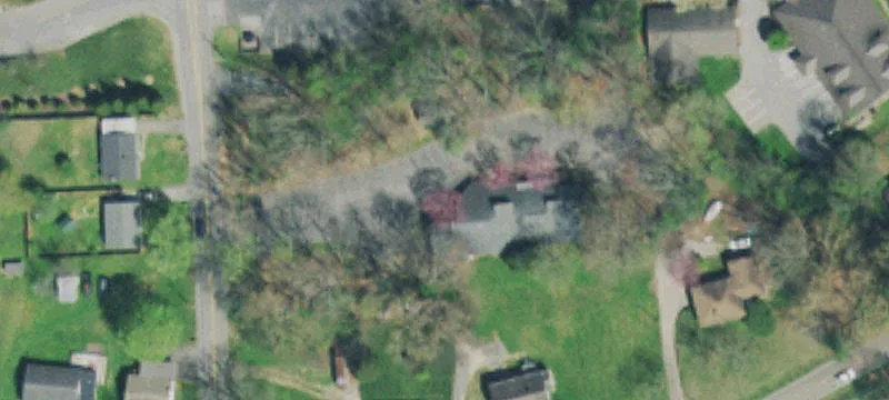 116 Chantilly Ln