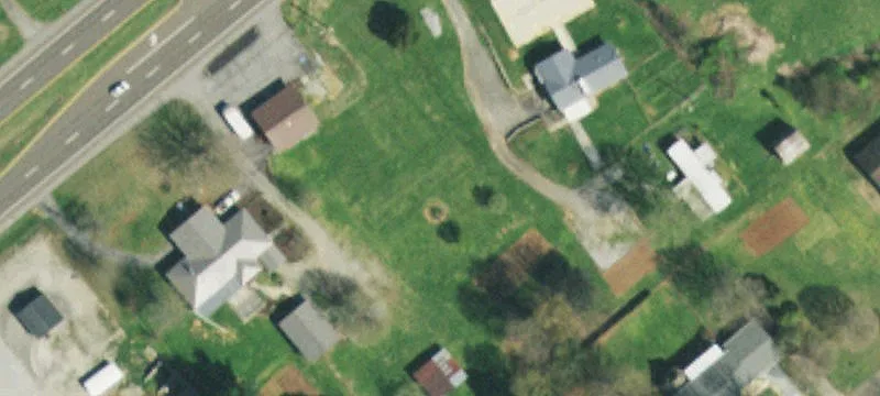 1211 Hwy 11th E