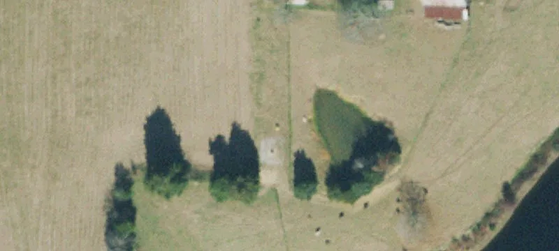 240 Turner Ln