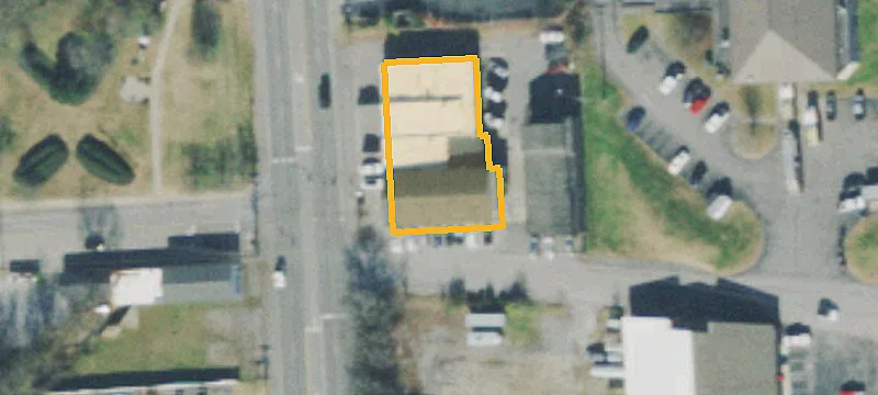 136 Main St