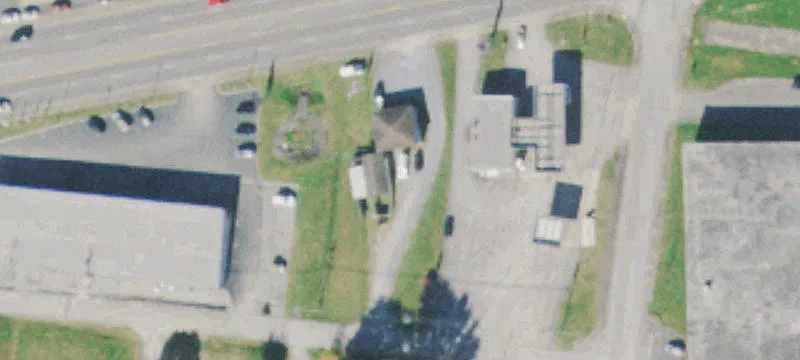208 Hwy 52nd E Byp