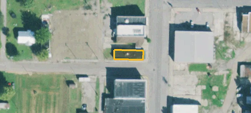 101 Main St