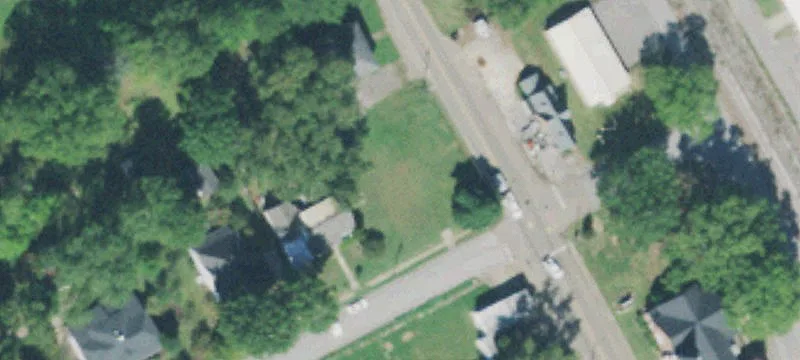 106 Broad St