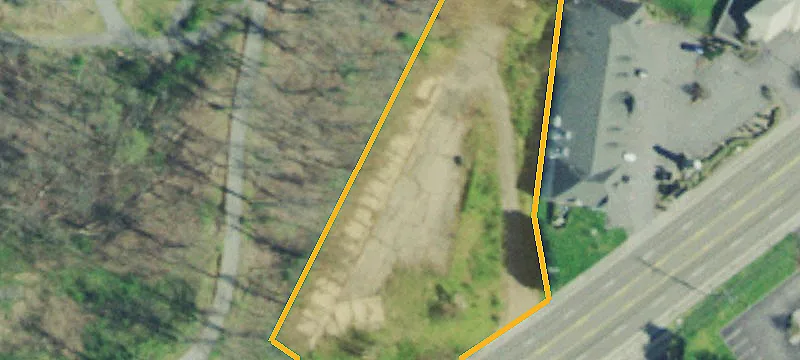 945 Pkwy Parkway