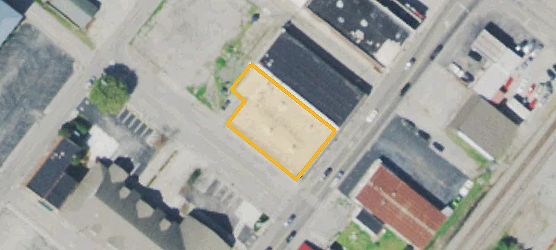501 Main St
