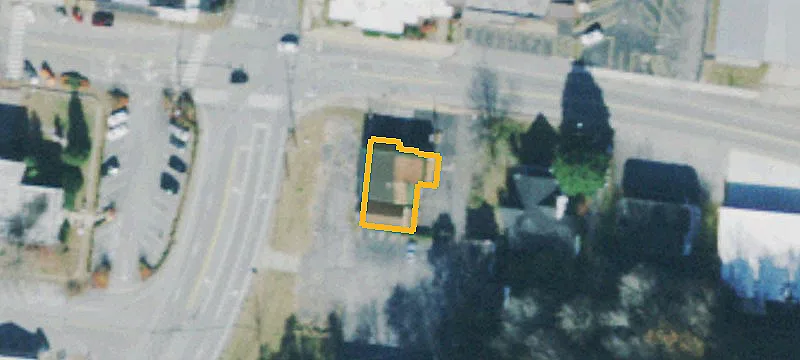 106 Main St