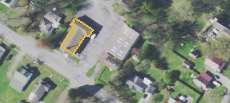 424 Piccadilly Ave
