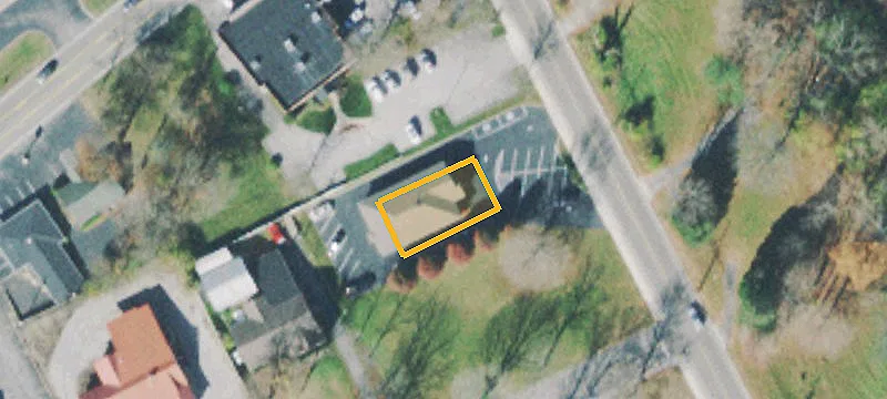 805 Webb Ave