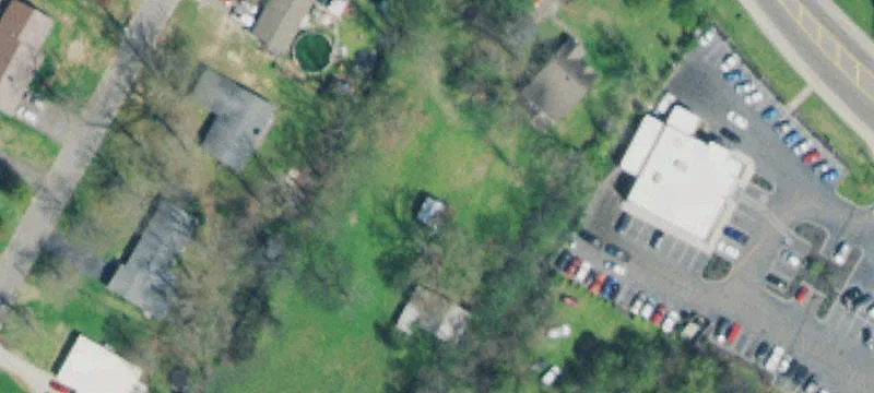 931 Louisville Rd