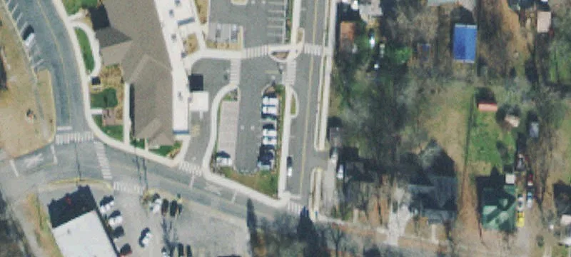 202 Russell St