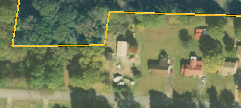 67 Holland Ln