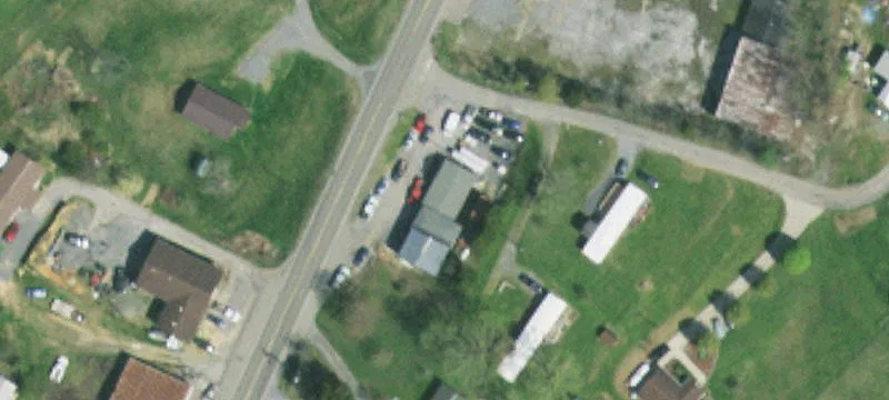 3933 Weaver Pike