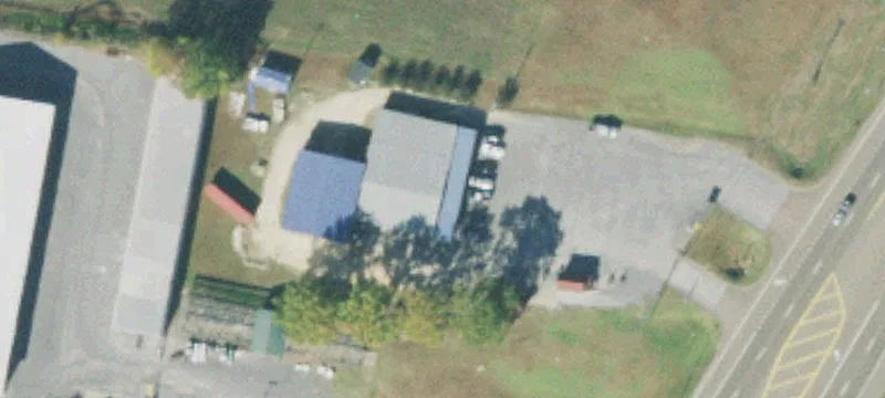 365 Hwy 51st N