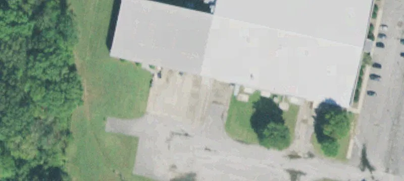 483 Airport Ln