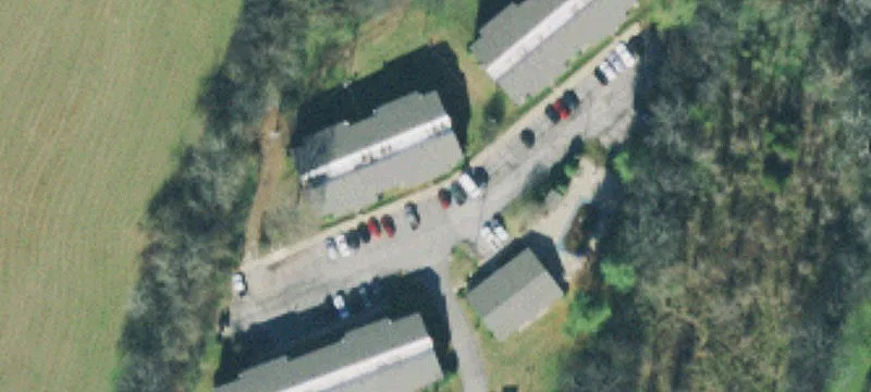 1216 Hampshire Pike