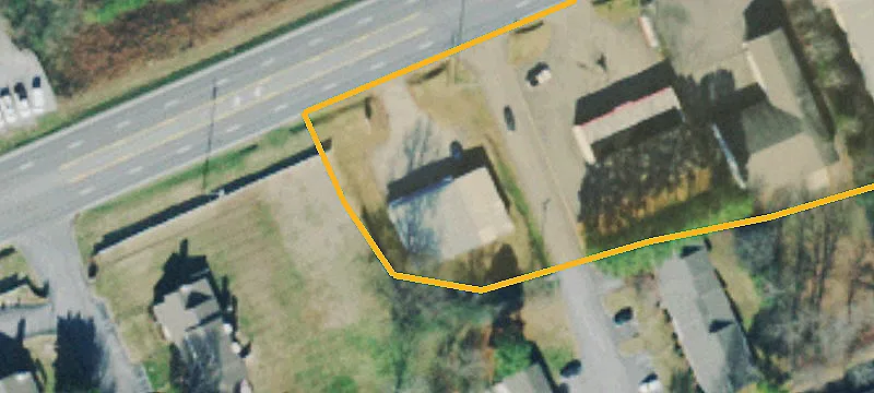 1104 Hwy 70th E