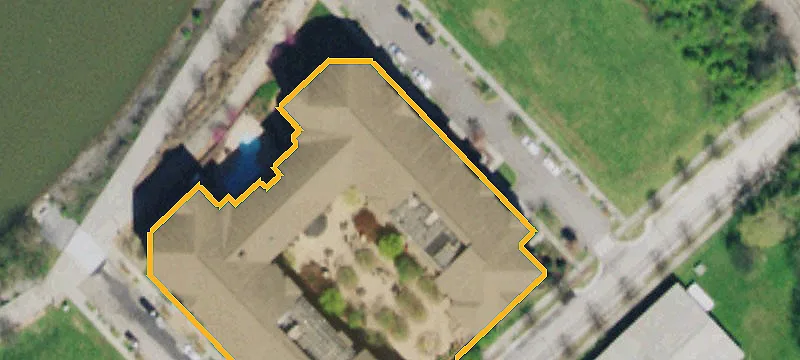 445 Blount Ave, Unit 326