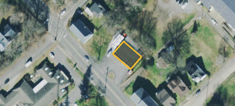 205 Walnut St