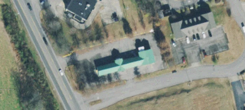 2135 Manchester Pike