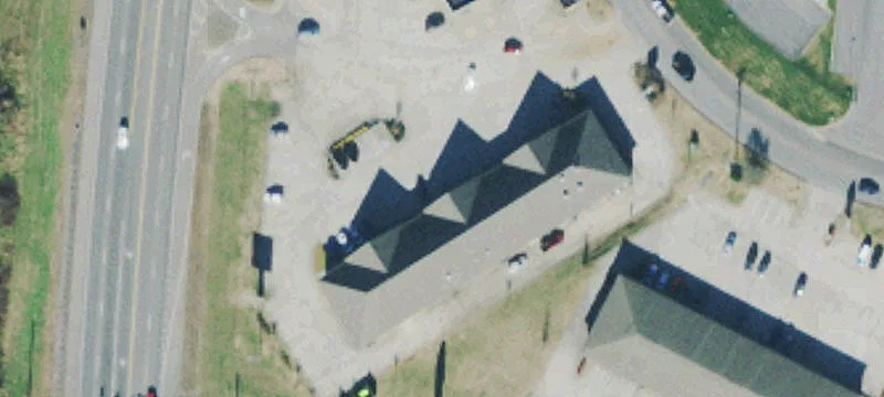 2243 Lowes W Dr