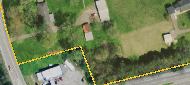 10215 Mascot Rd