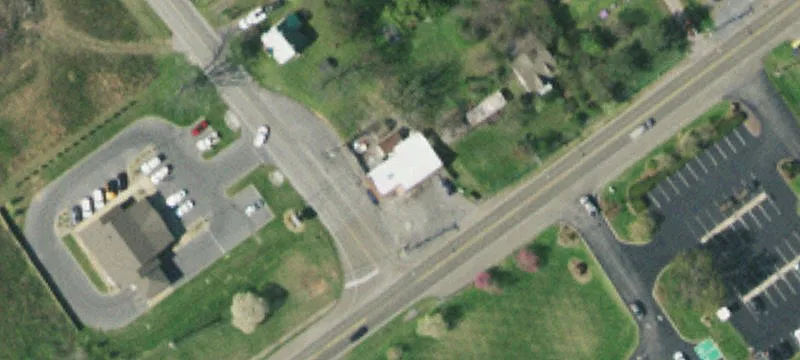 1213 Main St